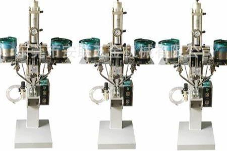 全自動(dòng)鉚釘機(jī)為何受市場(chǎng)歡迎？好品質(zhì)帶來(lái)高效生產(chǎn)！ 圖1